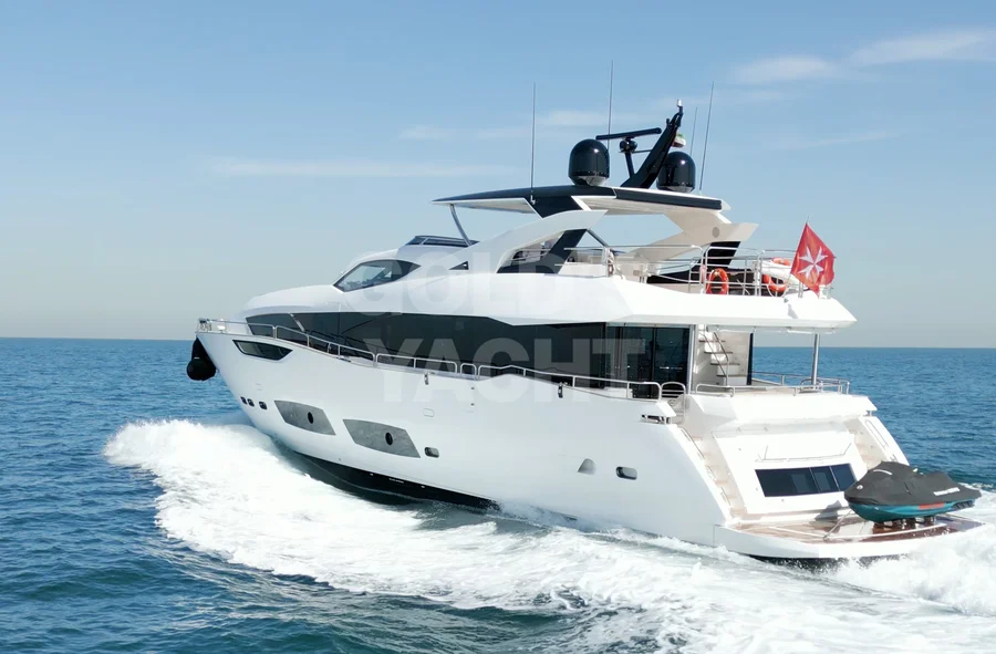 Eclipse Sovereign Starlight 100 Yacht